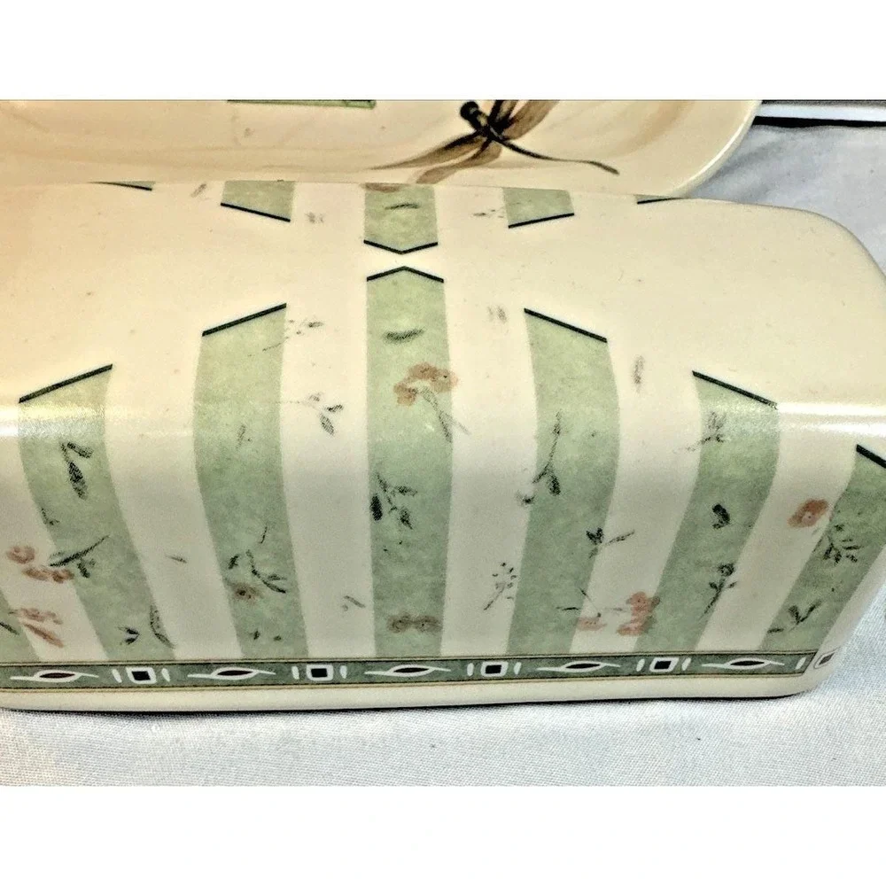 Pfaltzgraff Naturewood 1/4 Lb Covered Butter Dish 6 1/8